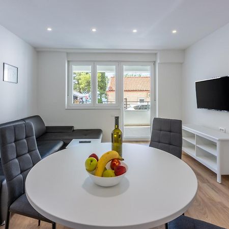 Luxury Apartments Lovorka 1 & 2**** เซลเซ ภายนอก รูปภาพ